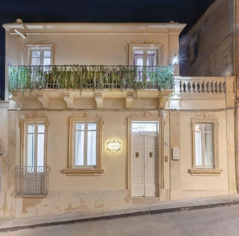 A Marchisa -Noto- Aparthotel 0*, Noto Italy